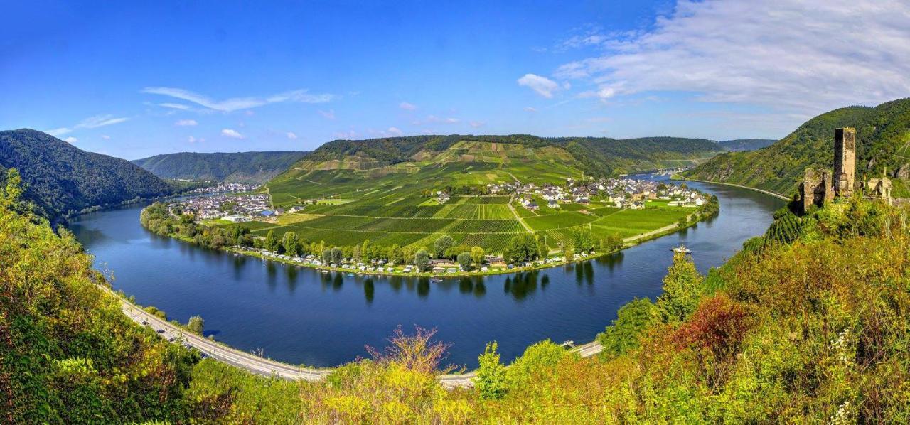 Beilsteiner Ferienwohnungen Байлщайн Екстериор снимка